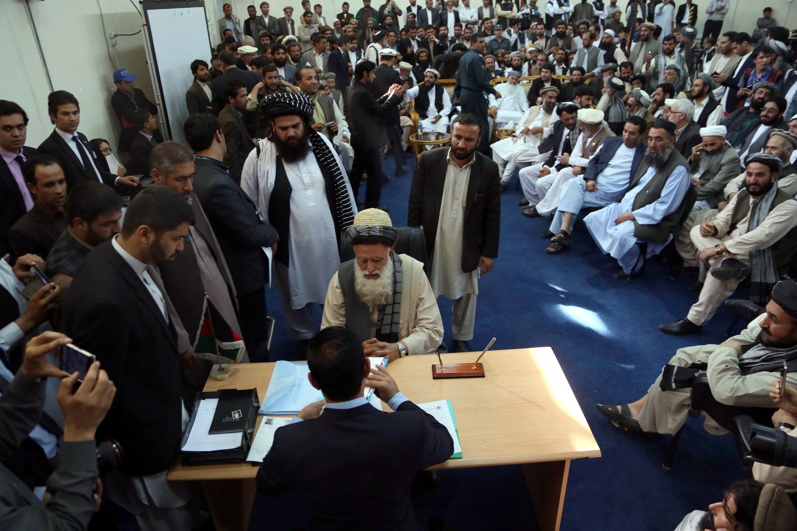 La continuidad de la dependencia, elecciones en Afganistán